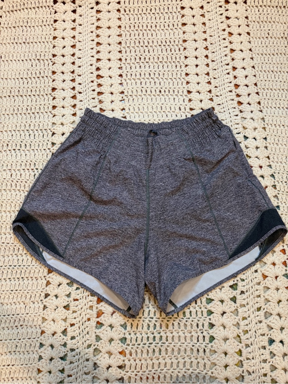 lululemon Hotty Hot High Rise Heather Gray Running Shorts Size 4 Tall